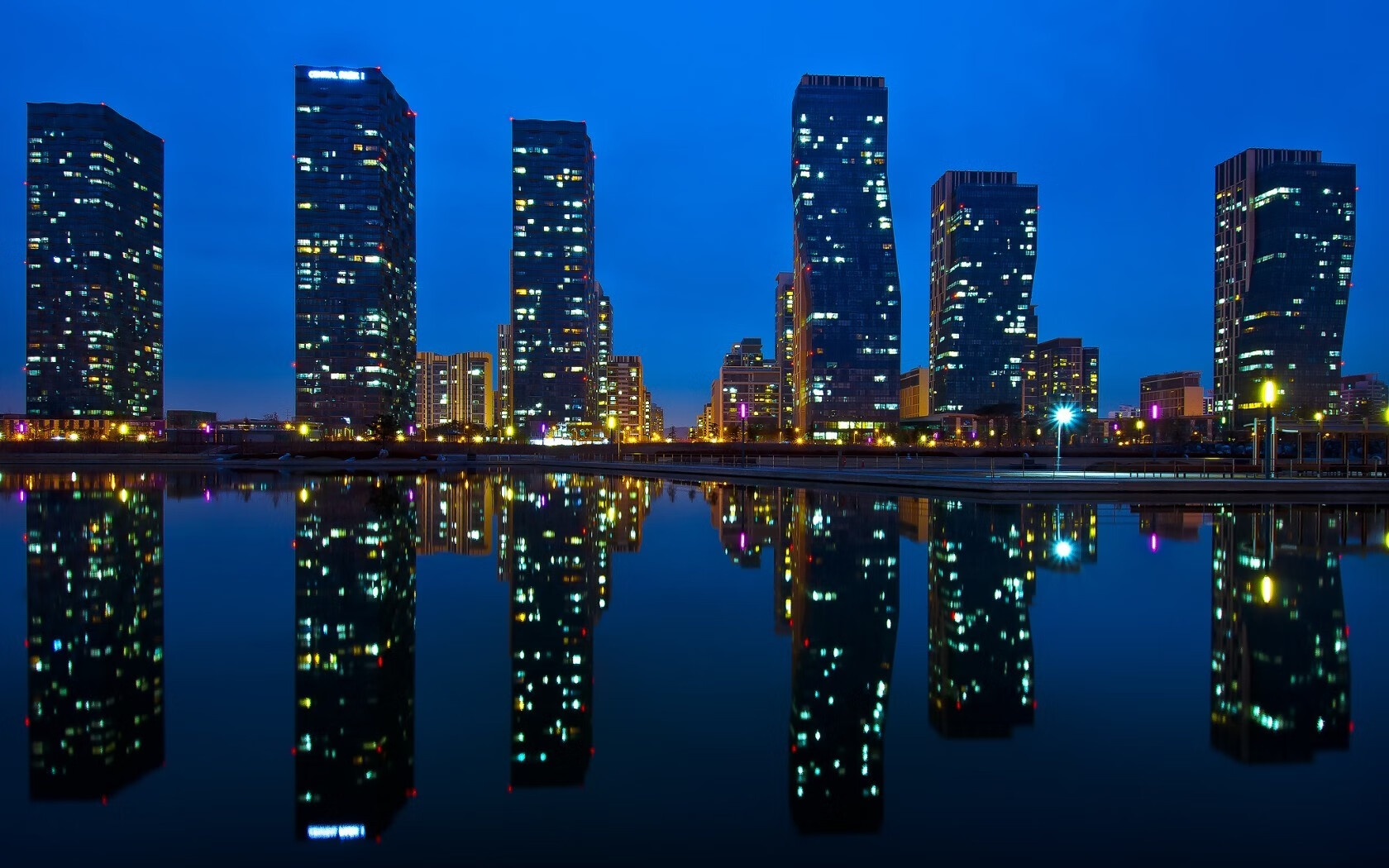 体育明星积极参与公益活动传递正能量,体育明星赞助案例