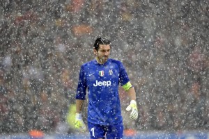 开云网页版登录入口-伤病名单更新：英超多名球星面临长期缺阵，英超联赛球星